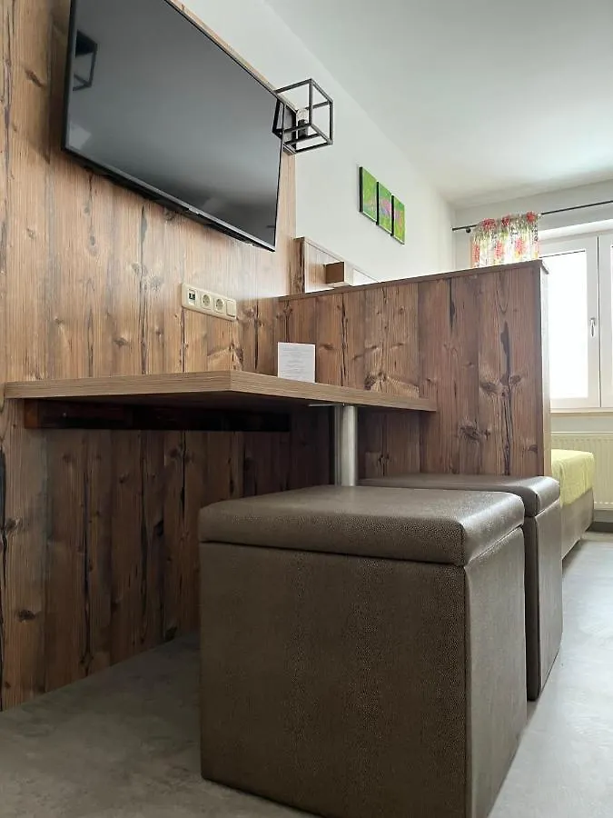 Hofmann'S Apartements & Ferienwohnungen Обердакштеттен 0*,